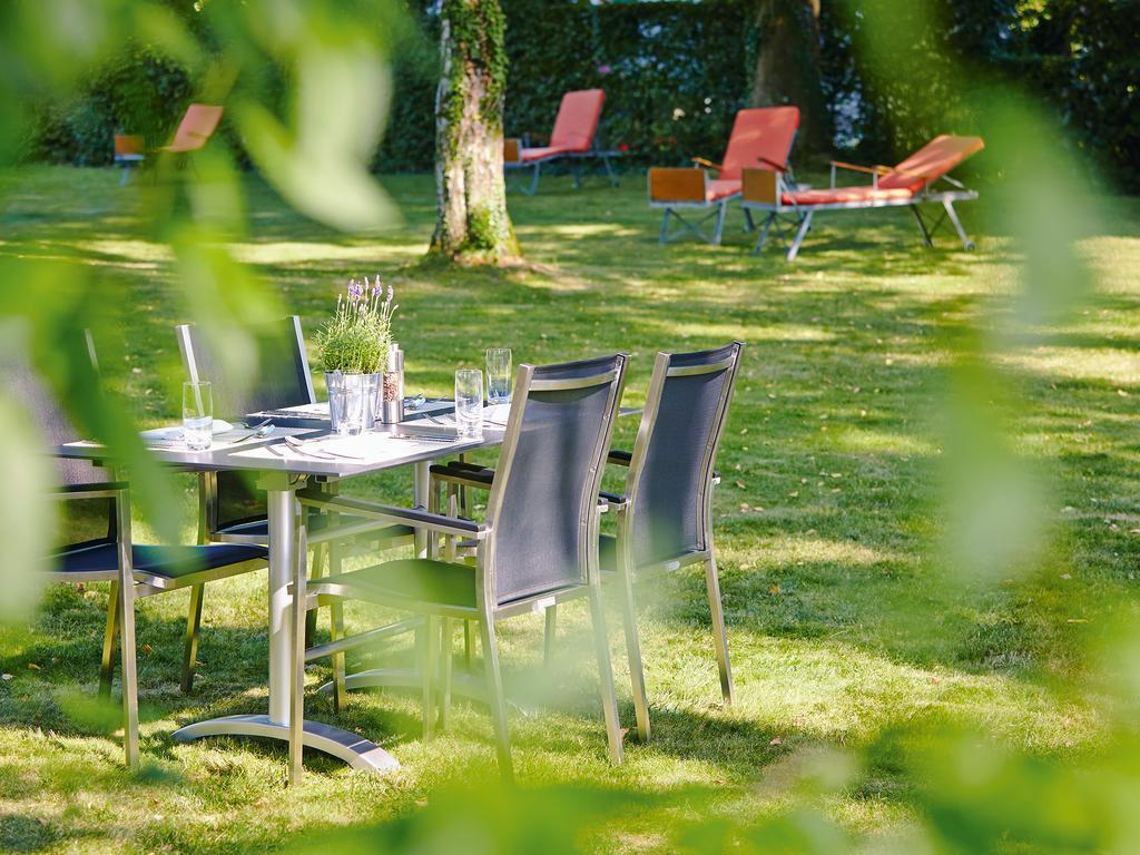 Hotel Eden Im Park Rheinfelden Exterior foto